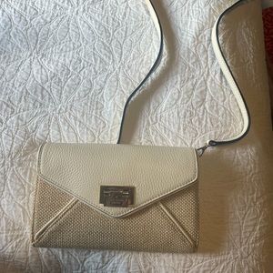 Kate spade white and straw purse